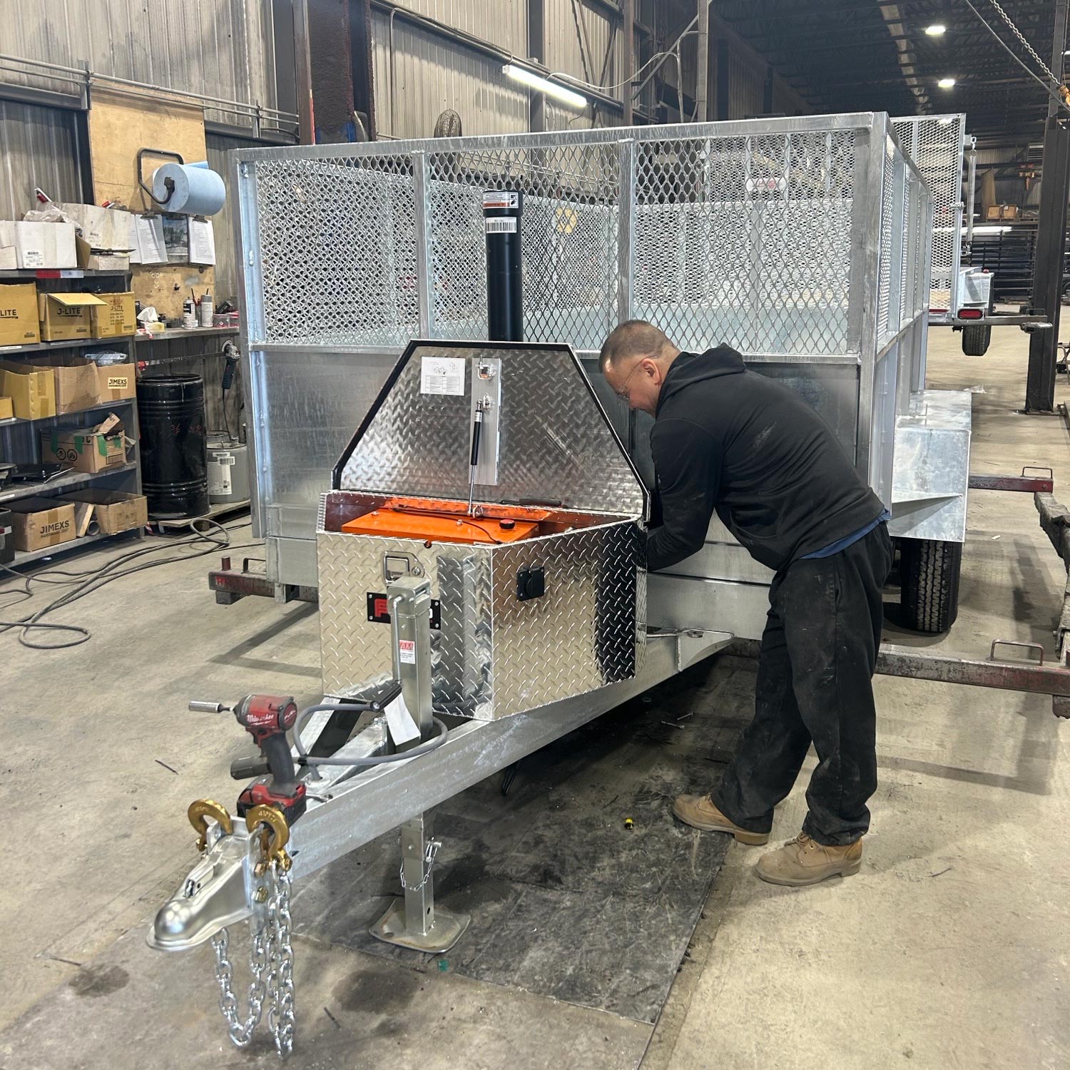 Poste de journalier - Remorques Laroche